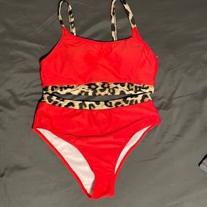 SHEIN two piece bikini 👙(Size: 0XL = 12)